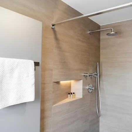 & Boehm * Графенвёр