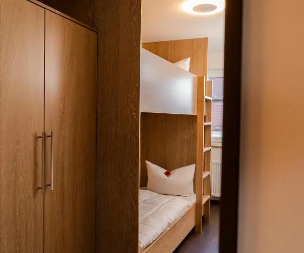 & Boehm * Grafenwohr